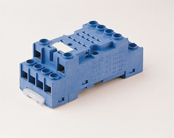 Розетка с винтовыми клеммами (под шайбу) для реле 55.33, таймера 85.03; применяются модули 99.01; в комплекте металлическая клипса 094.71; версия: синий цвет Розетка с винтовыми клеммами (под шайбу) для реле 55.33, таймера 85.03; применяются модули 99.01; в комплекте металлическая клипса 094.71; версия: синий цвет