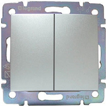 Выключатель Legrand Valena двухклавишный (алюминий)   770105 Выключатель Legrand Valena двухклавишный (алюминий)   770105