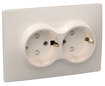 РСш12-3-ККм Розетка 2местн. с з/к с защ.штор. 16А КВАРТА (кремовый) РСш12-3-ККм Розетка 2местн. с з/к с защ.штор. 16А КВАРТА (кремовый)