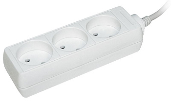 Удлинитель У3 3 места 2P/1,5 метра 2х0.75мм2 10А/250В IEK
